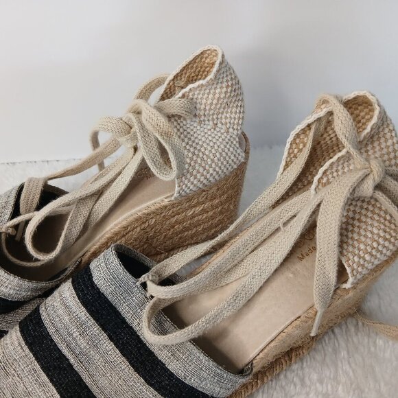 Women's Andre Assous Black & Beige Striped Wedge Heel Espadrille Sandals Size 10 - Picture 8 of 11